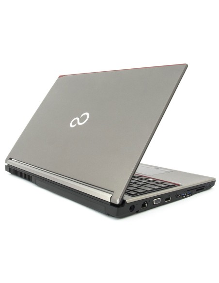 Fujitsu Celsius H760 Notebook 15.6" Intel i5-6440HQ Ram 8Gb SSD 128Gb Nvidia Quadro M600M Freedos (Ricondizionato Grado A)